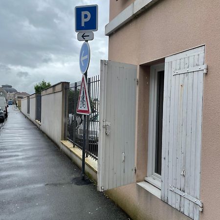 Апартаменты T2 Cosy Port De Plaisance Parking-Wifi Gratuit Рошфор Экстерьер фото