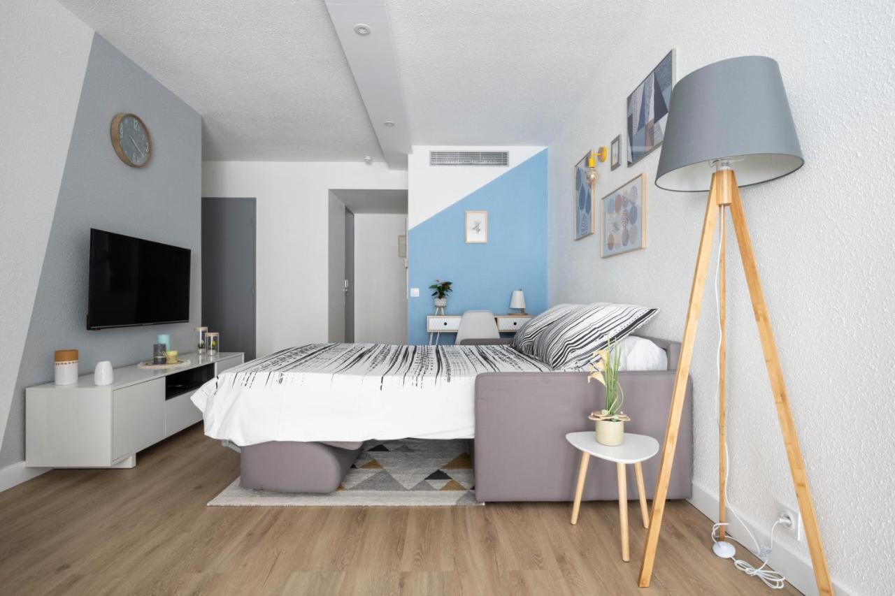 Апартаменты T2 Cosy Port De Plaisance Parking-Wifi Gratuit Рошфор Экстерьер фото